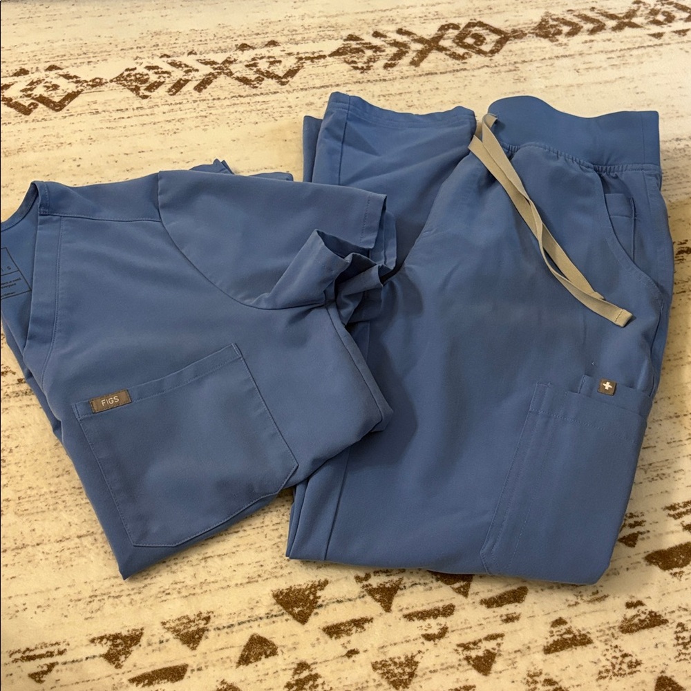 FIGS Ceil Blue S/XSP scrub set
